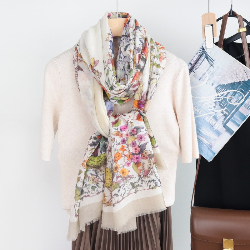 Pure Cashmere Tassels Shawls L - Winter Clothing Hong Kong review and price